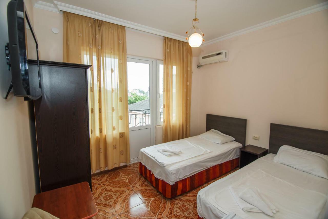 Guest House Nia Gonio Exterior foto