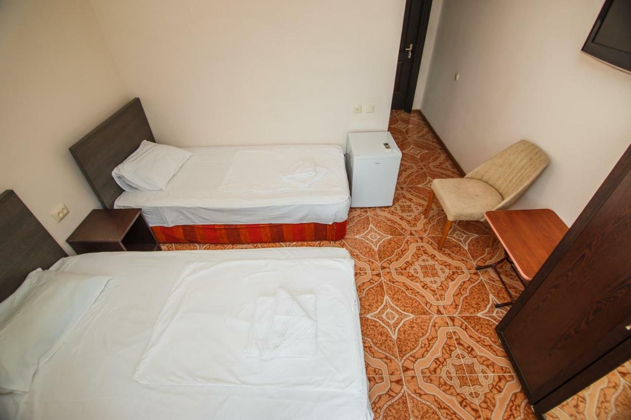 Guest House Nia Gonio Exterior foto