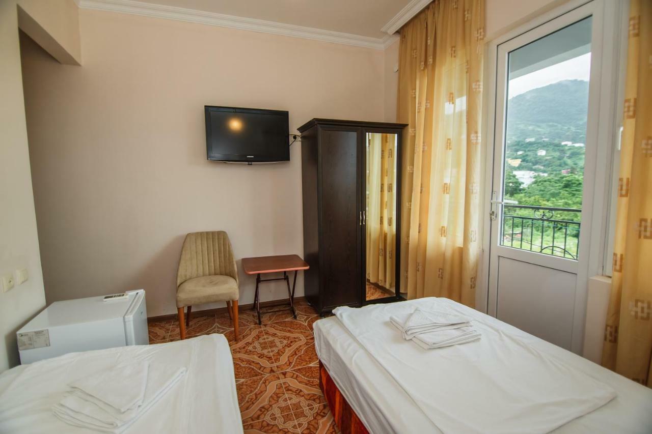 Guest House Nia Gonio Exterior foto